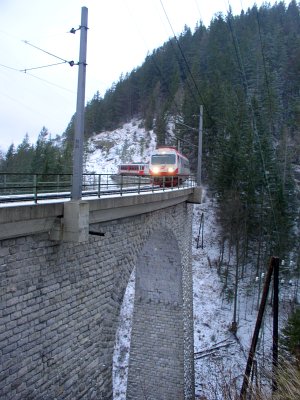4090 und 5090 auf dem Saugrabenviadukt
