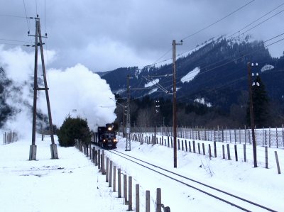 Mh6 bei der Einfahrt in Mariazell