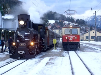 1099 016 und Mh6 mit Panoramic 760 in Mariazell