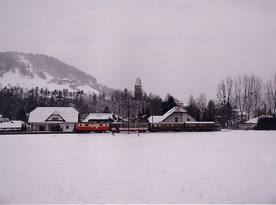 1099 016 bei der Ausfahrt aus Kirchberg a/d Pielach 