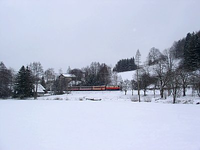 1099 014 kurz vor der Haltestelle Schwerbach 