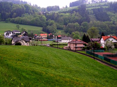 1099 002 und 016 bei der Ausfahrt aus Rabenstein
