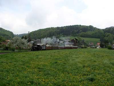 Mh6 bei der Ausfahrt aus Rabenstein a/d Pielach