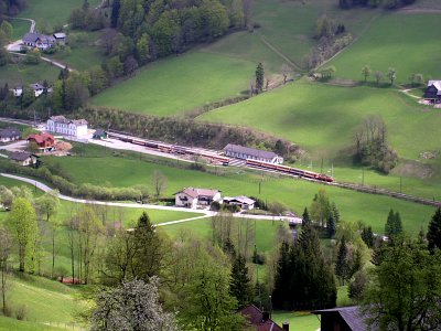 1099 011 bei der Ausfahrt aus Laubenbachm�hle