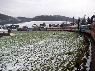 1099 016 und 014 bei der Ausfahrt aus Rabenstein a/d Pielach